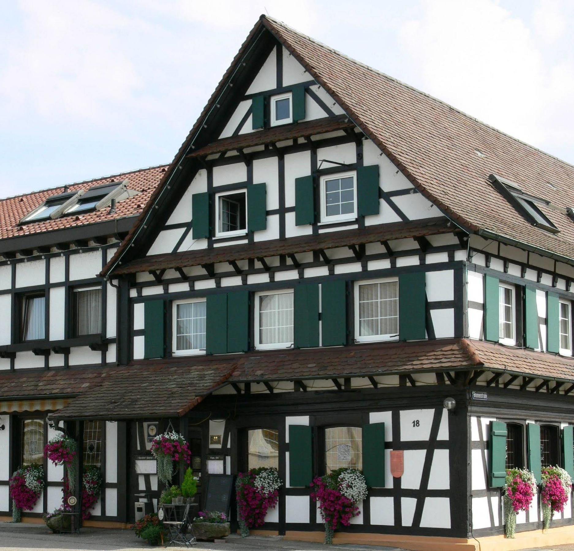 Hotel Landgasthof Blume Lichtenau  Exterior foto